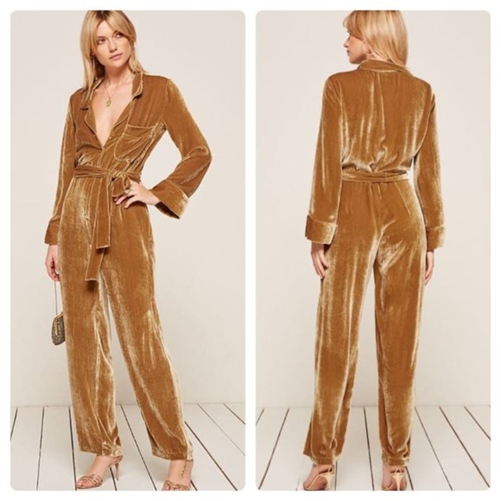 ✨ Reformation Bentley Jumpsuit Gold Velvet